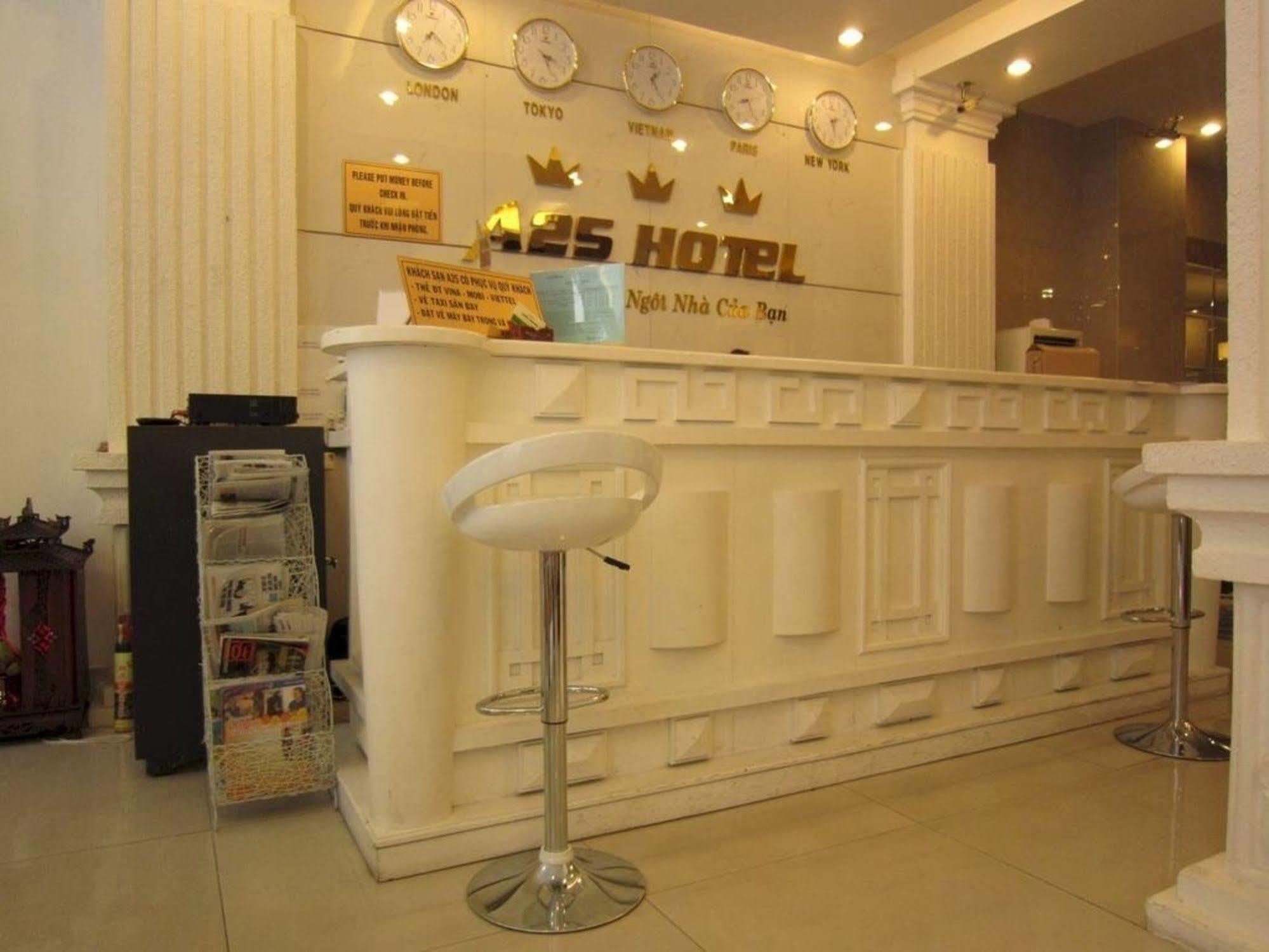 A25 Hotel - 274 De Tham Хошимин Экстерьер фото